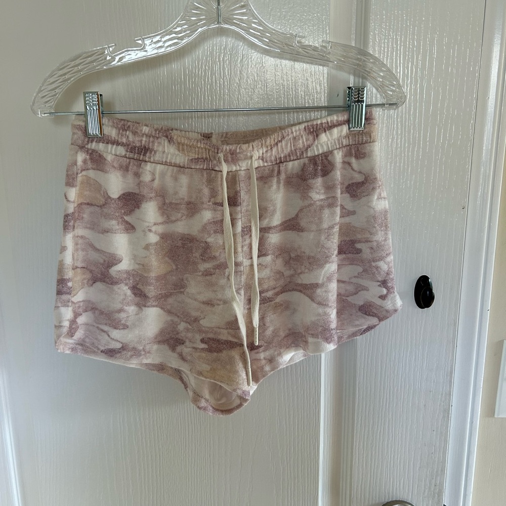 Z Supply shorts